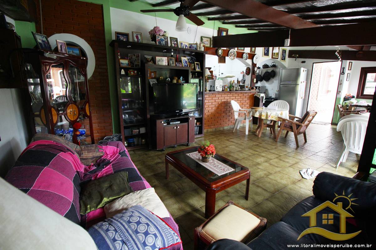 Casa no bairro São João Batista, Lado Praia
