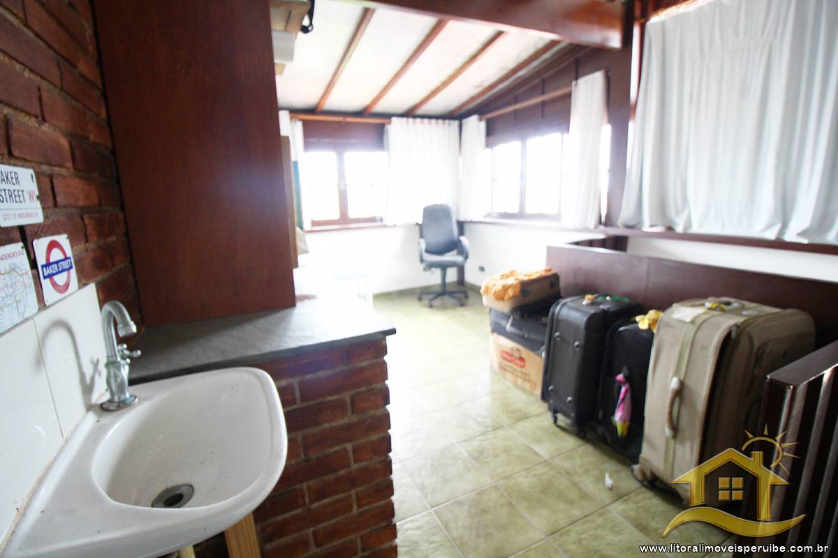 Casa no bairro São João Batista, Lado Praia