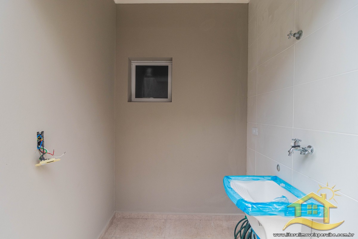 Casa no bairro Flora Rica II, Pós Linha