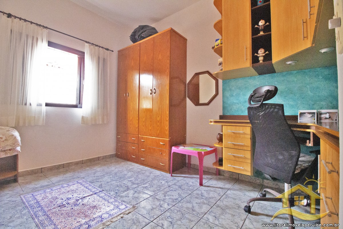 Casa no bairro Oásis, Lado Linha