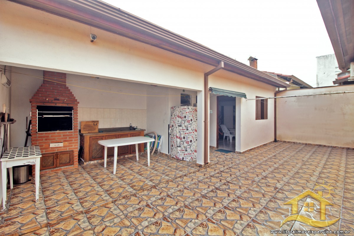 Casa no bairro Oásis, Lado Linha