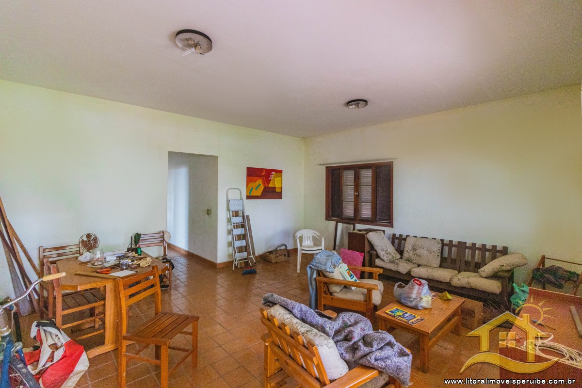Casa no bairro Stella Maris, Lado Linha