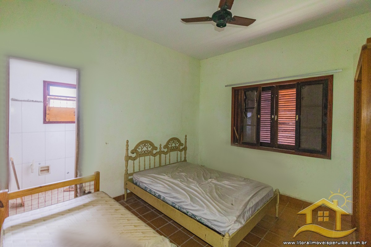 Casa no bairro Stella Maris, Lado Linha