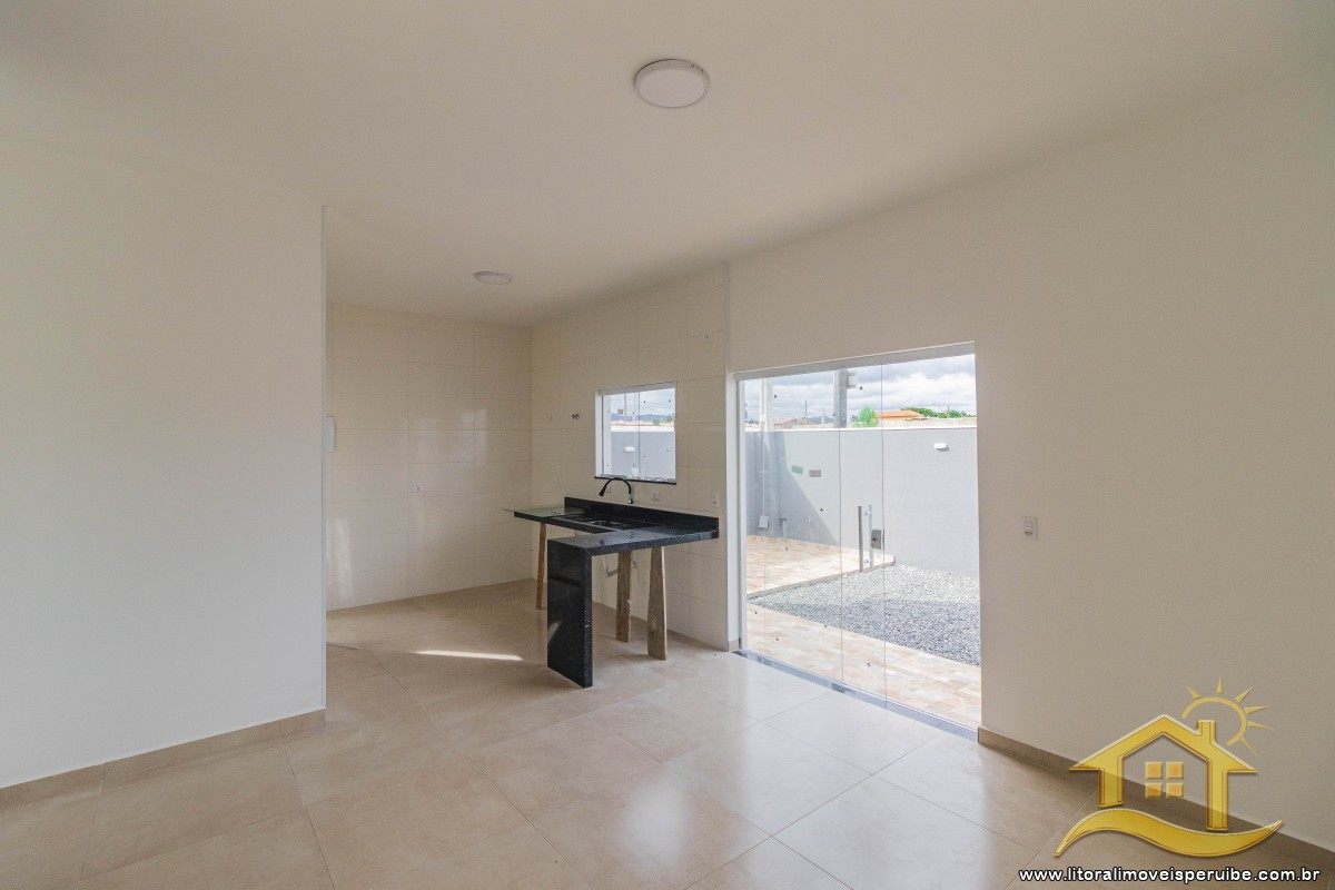 Casa no bairro Flora Rica III, Pós Linha