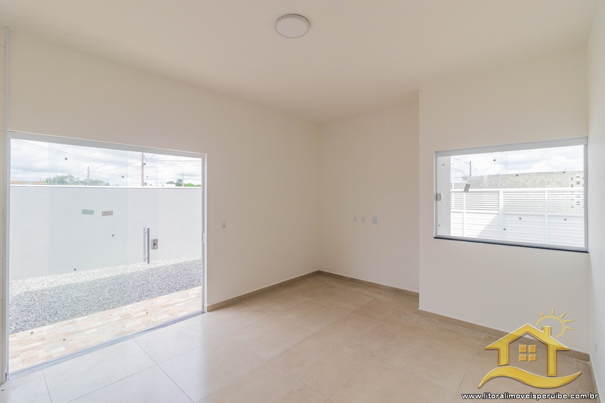 Casa no bairro Flora Rica III, Pós Linha