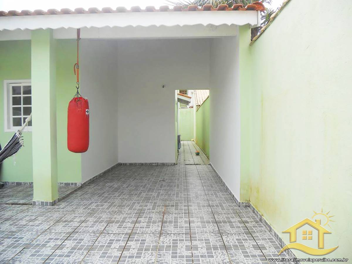 Casa no bairro Oásis, Lado Linha