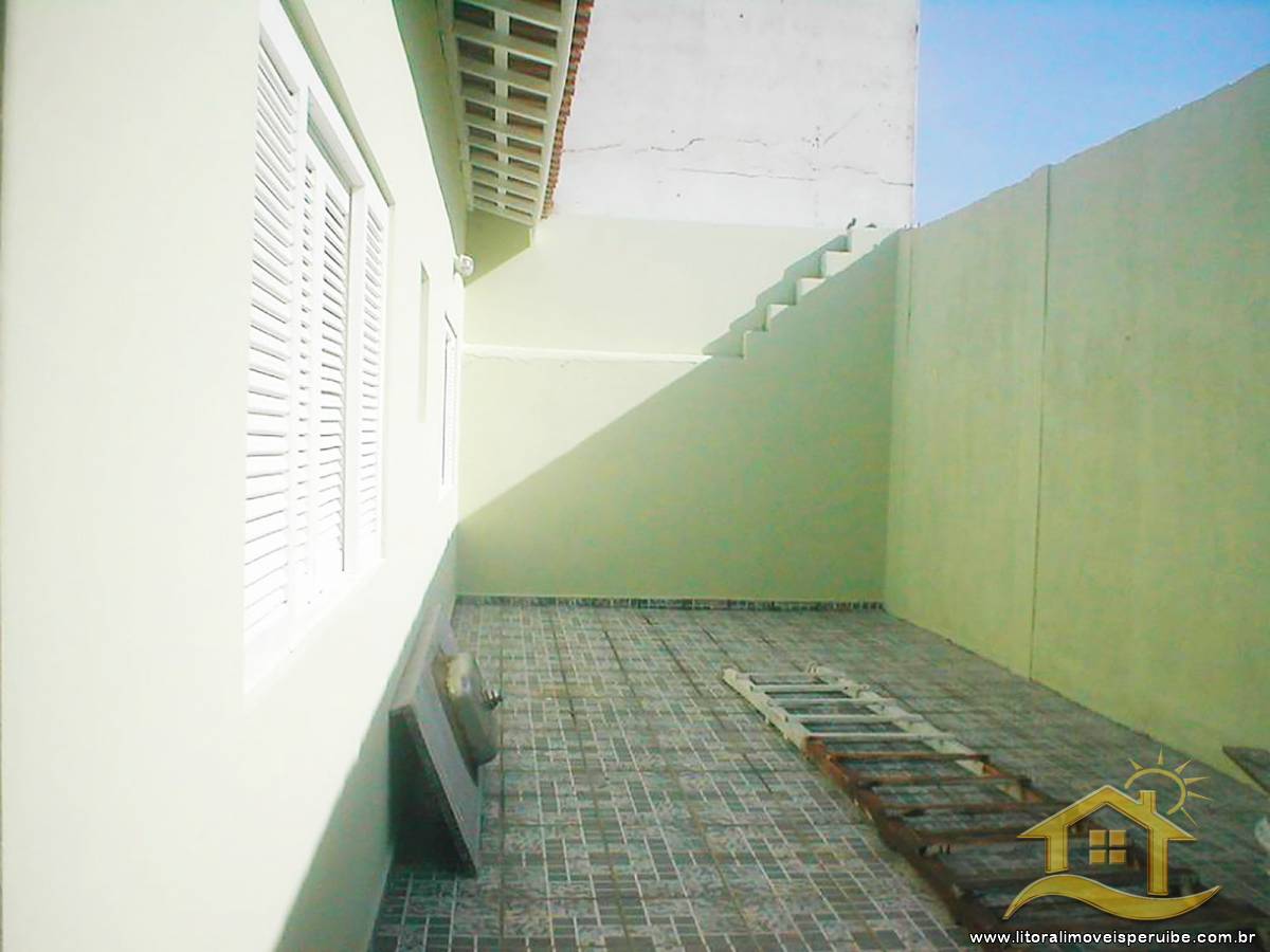 Casa no bairro Oásis, Lado Linha