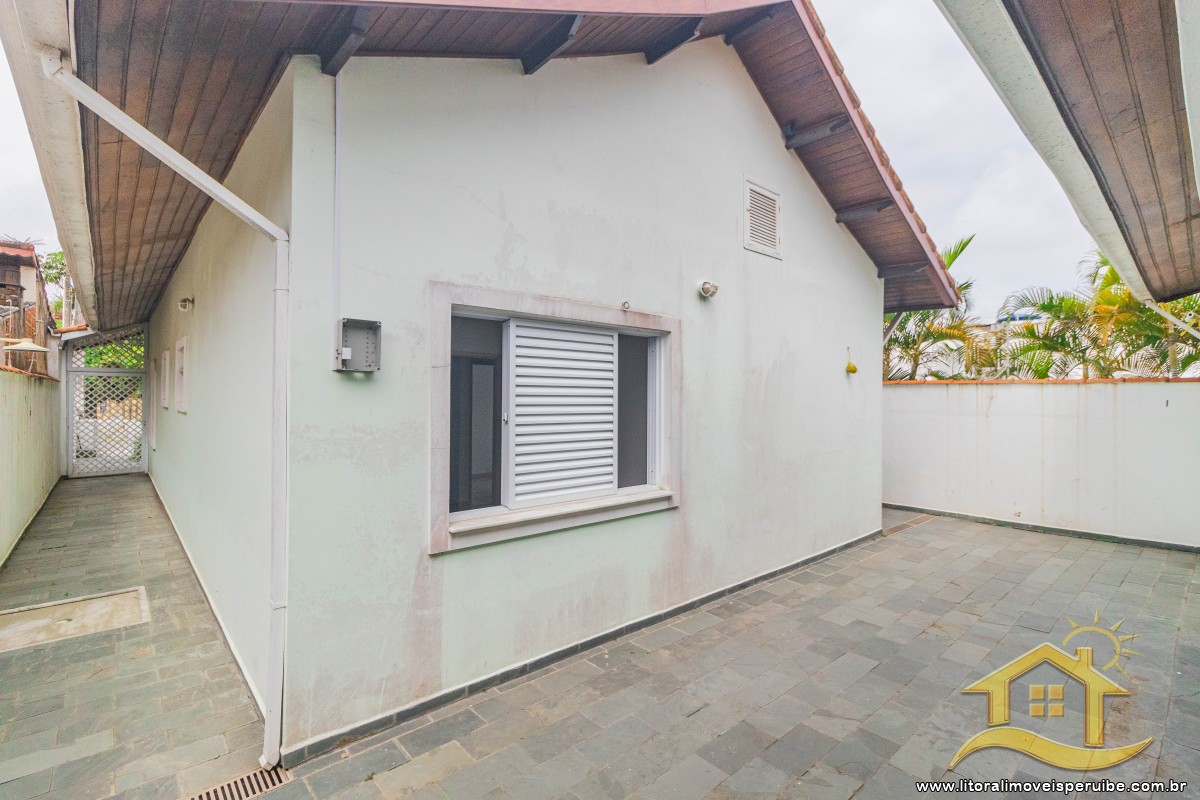 Casa no bairro Oásis, Lado Linha