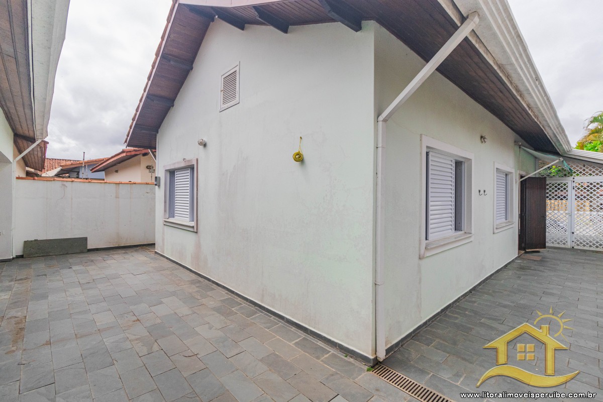 Casa no bairro Oásis, Lado Linha