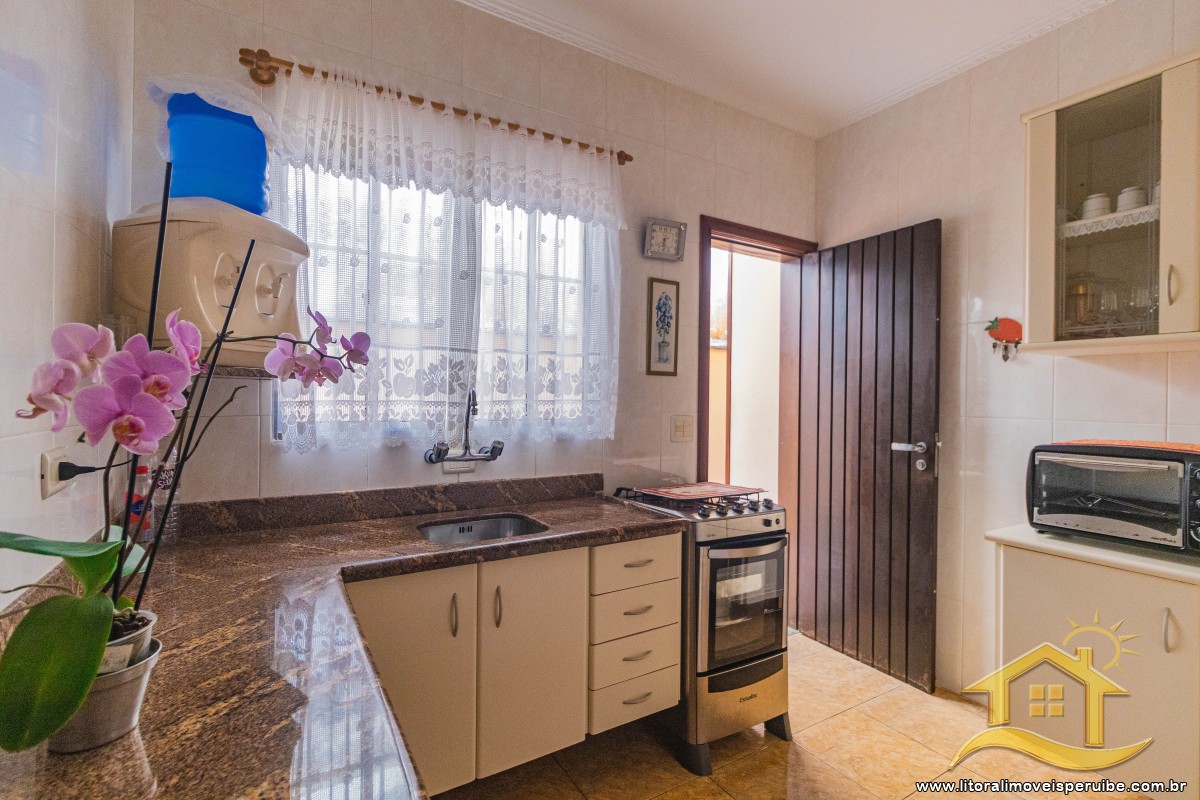 Casa no bairro Oásis, Lado Linha