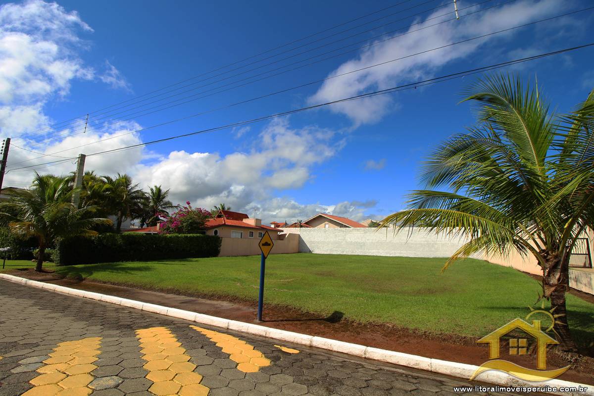 Terreno no bairro Bougainvillée IV, Pós Linha