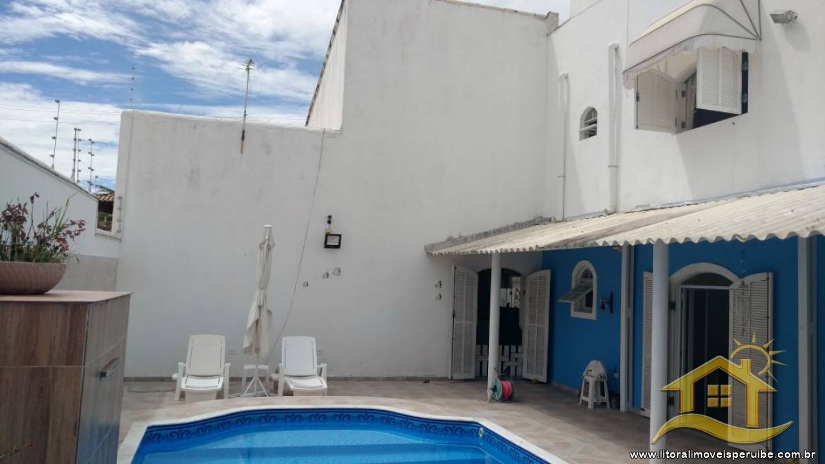 Casa no bairro Belmira Novaes, Lado Praia