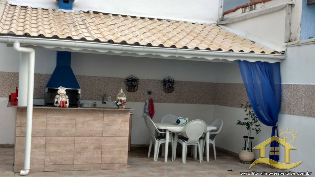 Casa no bairro Belmira Novaes, Lado Praia