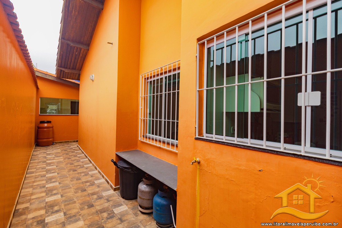 Casa no bairro Ribamar, Lado Linha