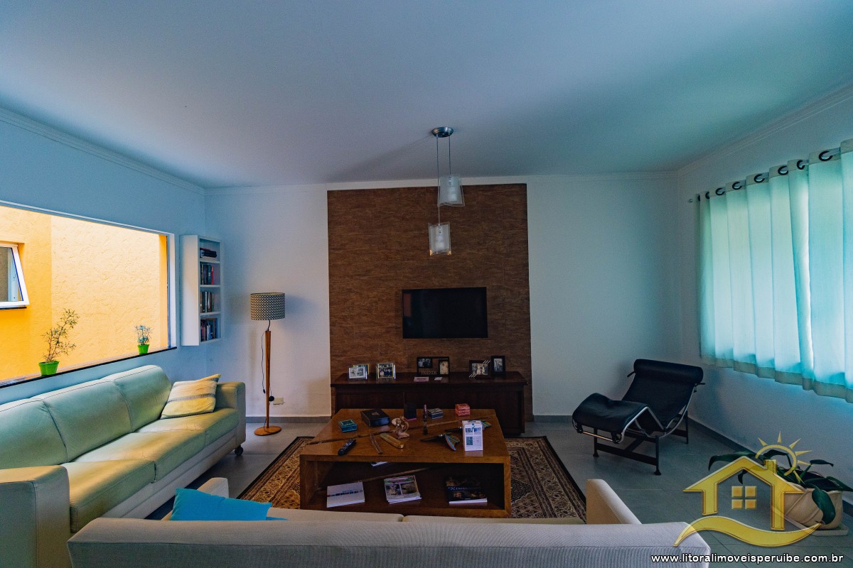 Casa no bairro Ribamar, Lado Linha