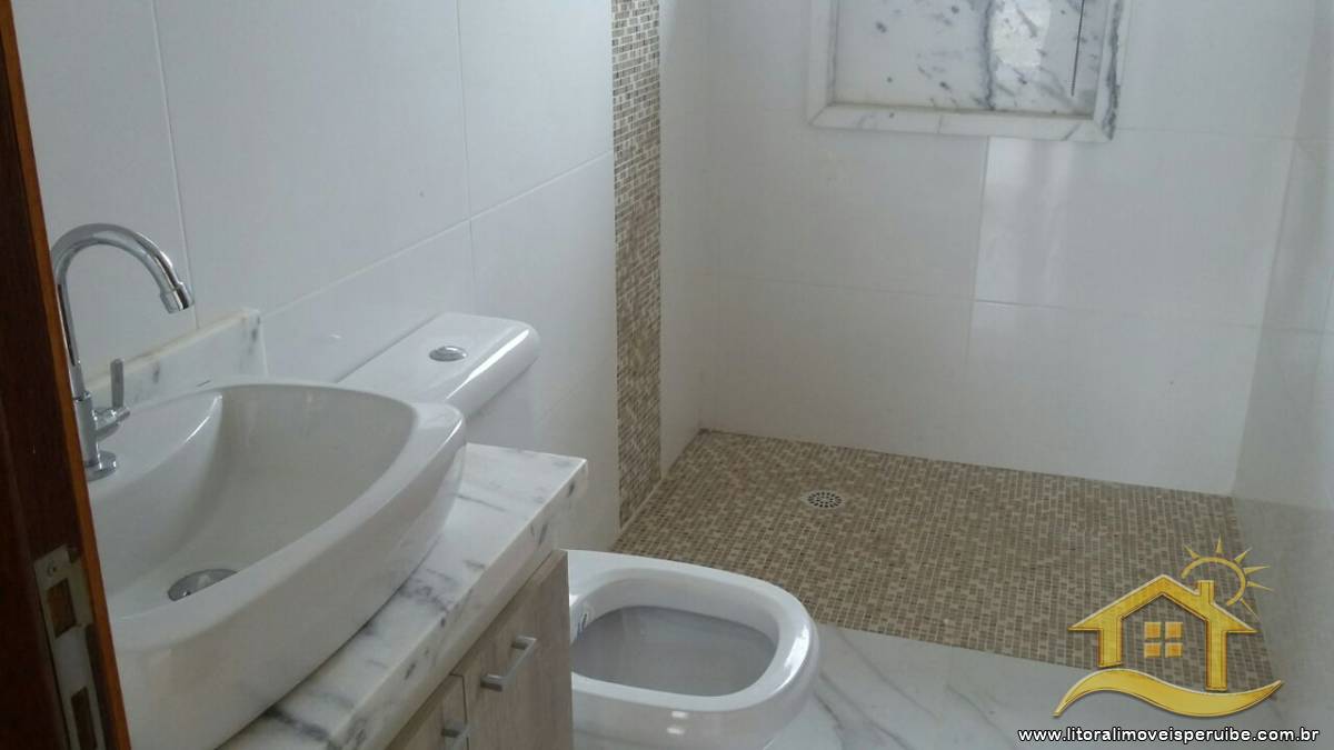 Casa no bairro Bougainvillée IV, Pós Linha