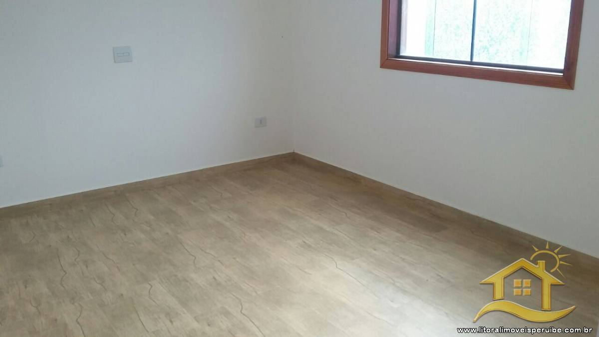 Casa no bairro Bougainvillée IV, Pós Linha