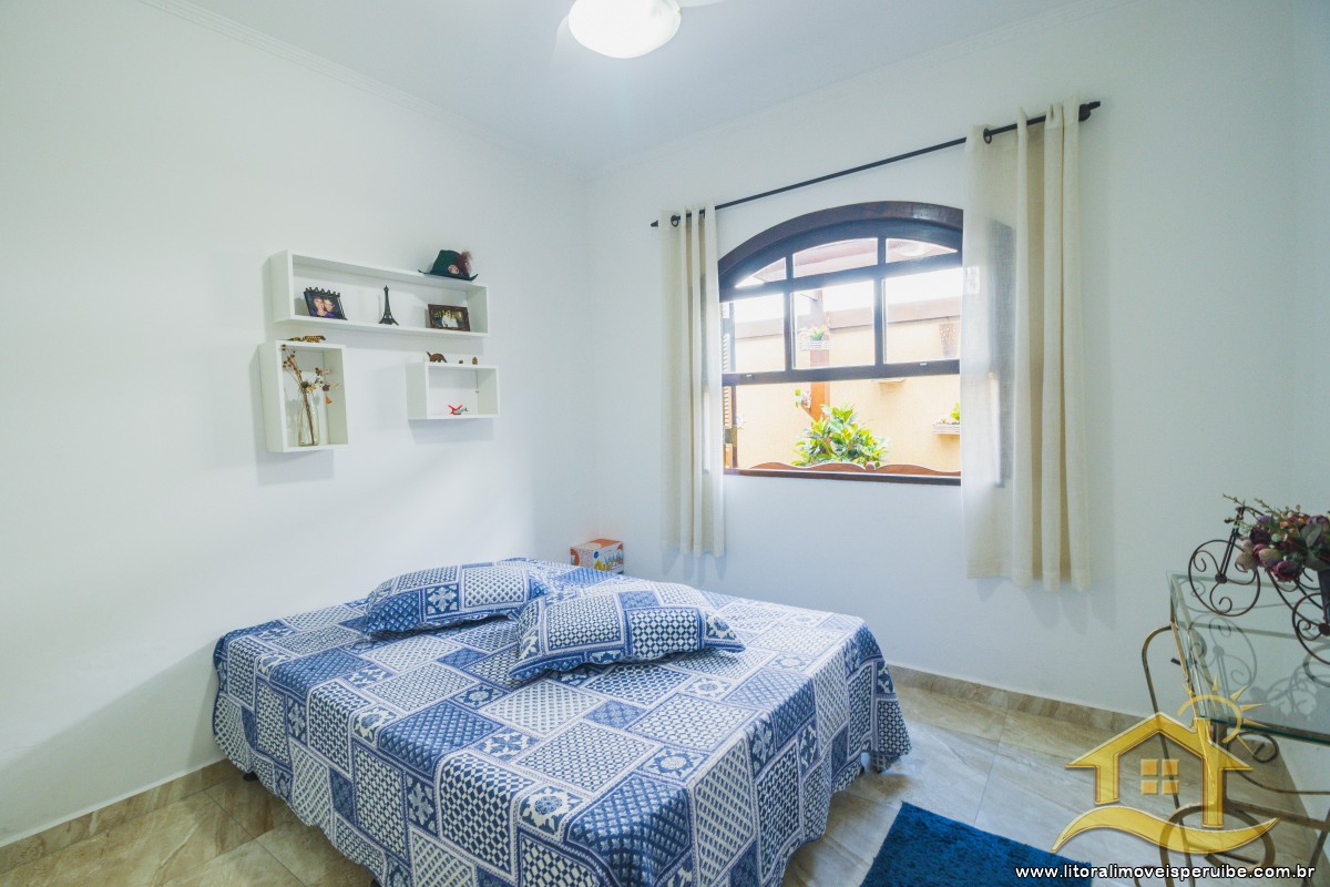 Casa no bairro Oásis, Lado Linha