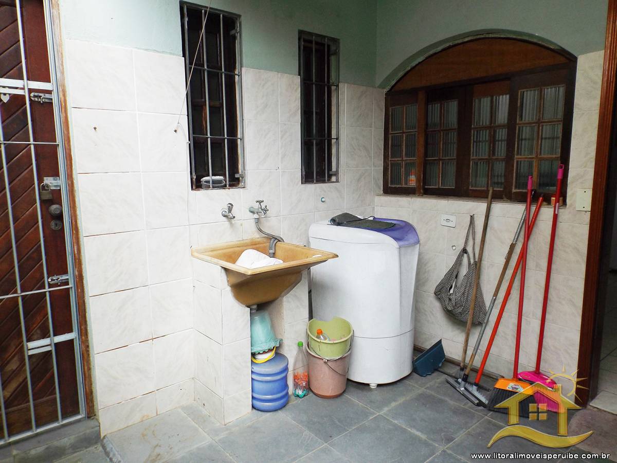 Casa no bairro Stella Maris, Lado Linha