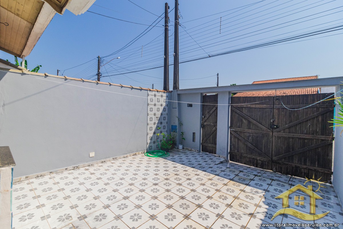 Casa no bairro Jardim Peruíbe, Pós Linha