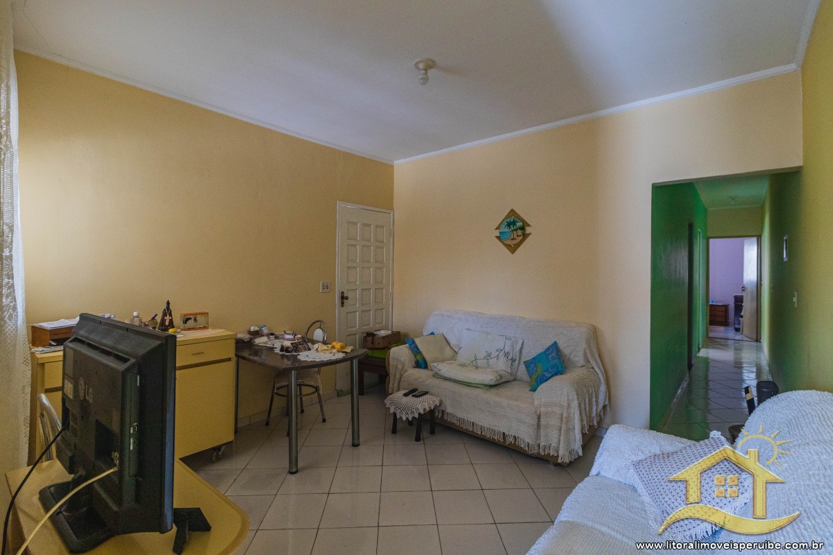 Casa no bairro Jardim Peruíbe, Pós Linha