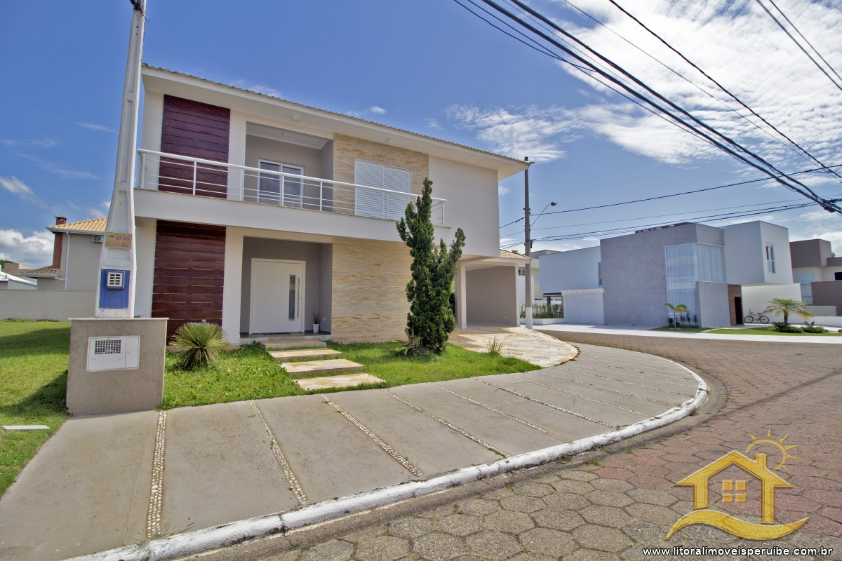 Casa no bairro Residencial Três Marias, Pós Linha