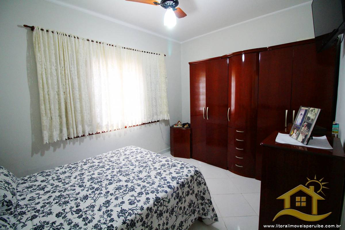 Casa no bairro Centro, Lado Linha