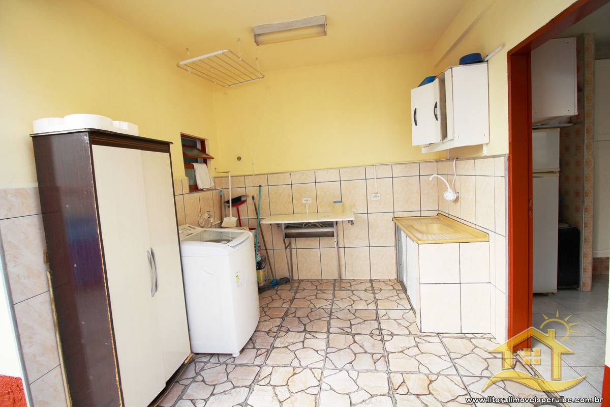 Casa no bairro Centro, Lado Linha