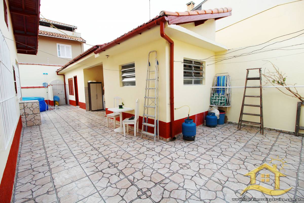 Casa no bairro Centro, Lado Linha