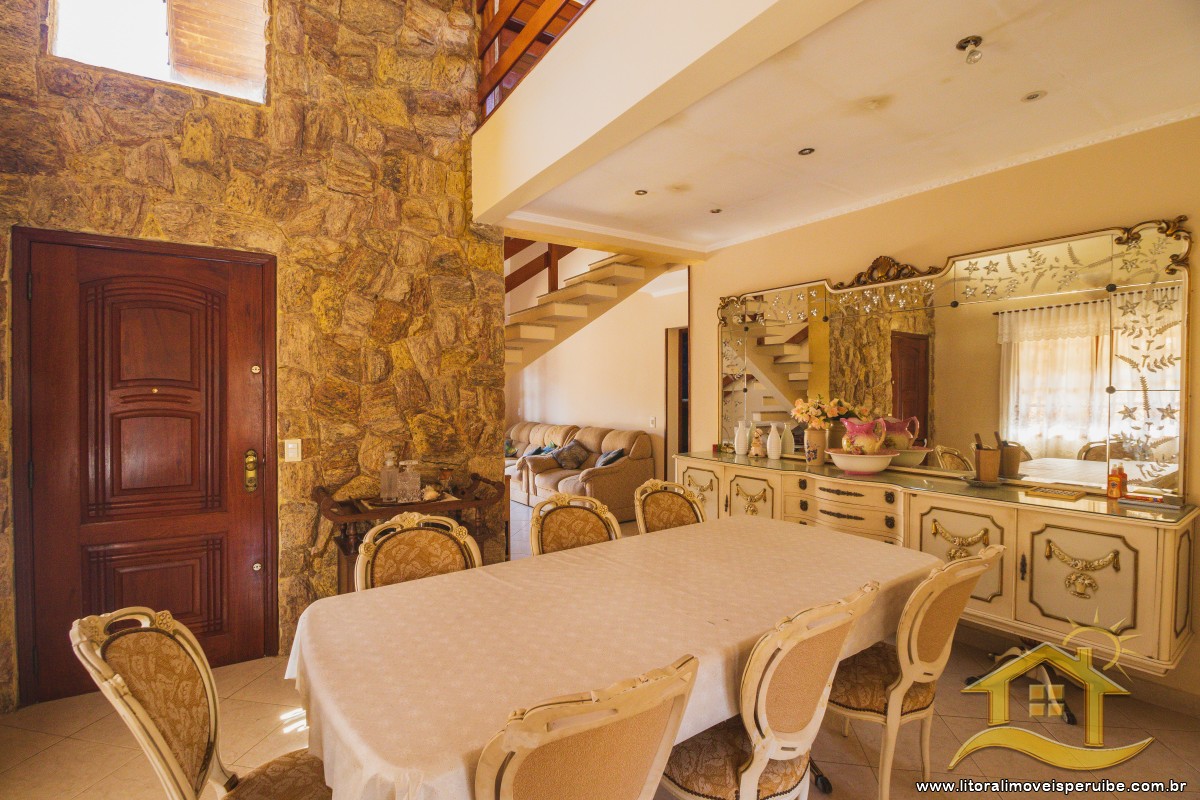 Casa no bairro Samburá, Lado Praia