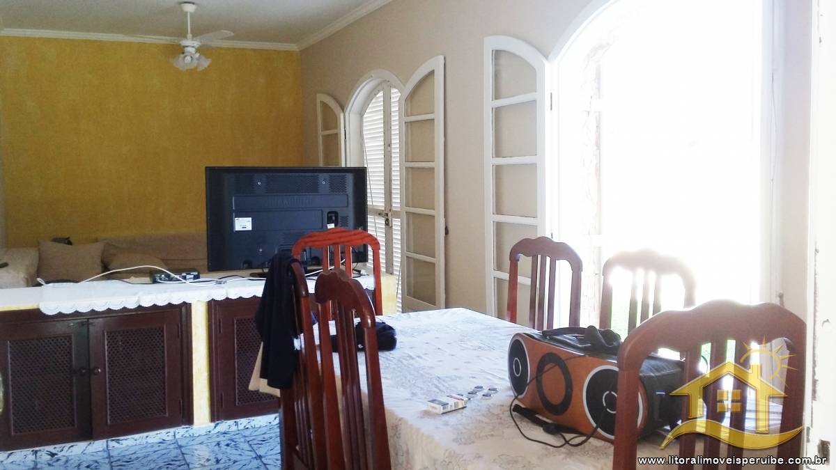 Casa no bairro Turístico, Lado Linha