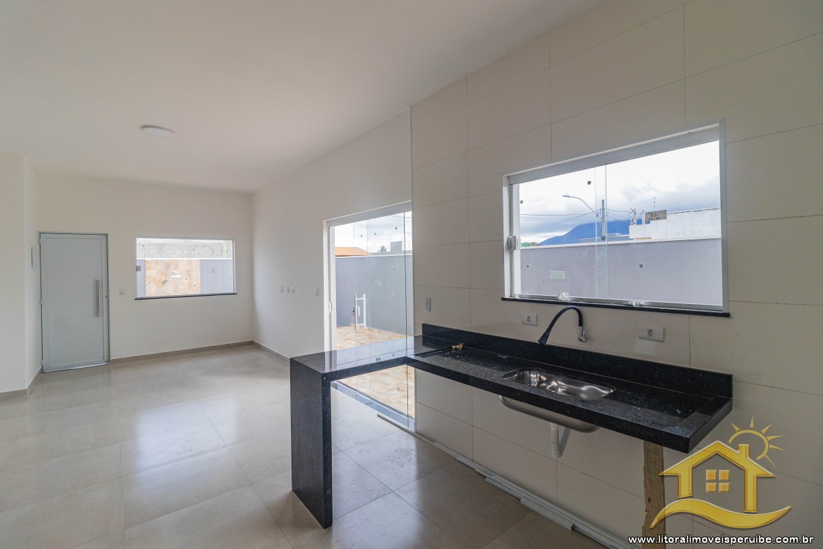 Casa no bairro Flora Rica III, Pós Linha