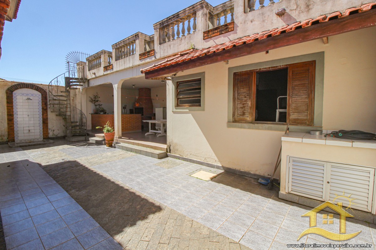 Casa no bairro Ribamar, Lado Linha