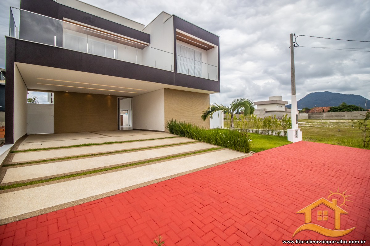 Casa no bairro Residencial Flora Rica, Pós Linha