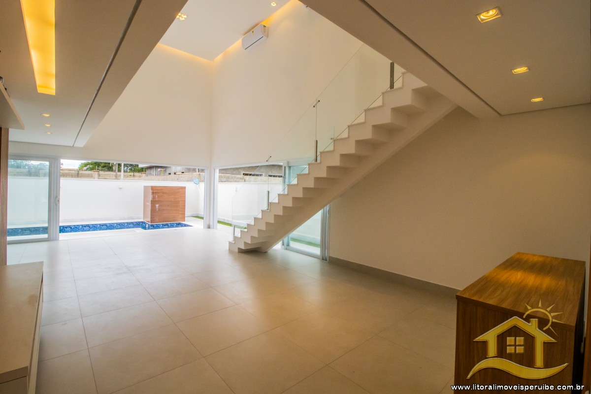 Casa no bairro Residencial Flora Rica, Pós Linha