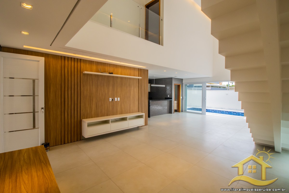 Casa no bairro Residencial Flora Rica, Pós Linha