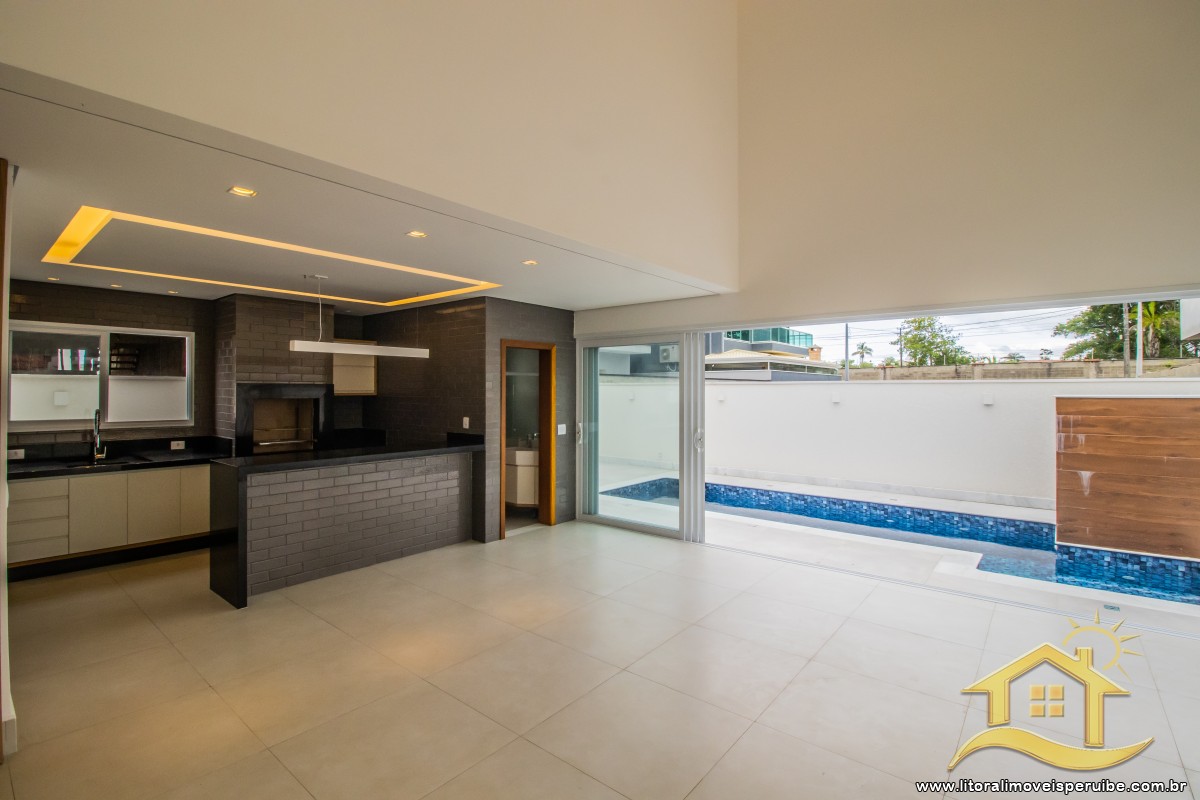 Casa no bairro Residencial Flora Rica, Pós Linha