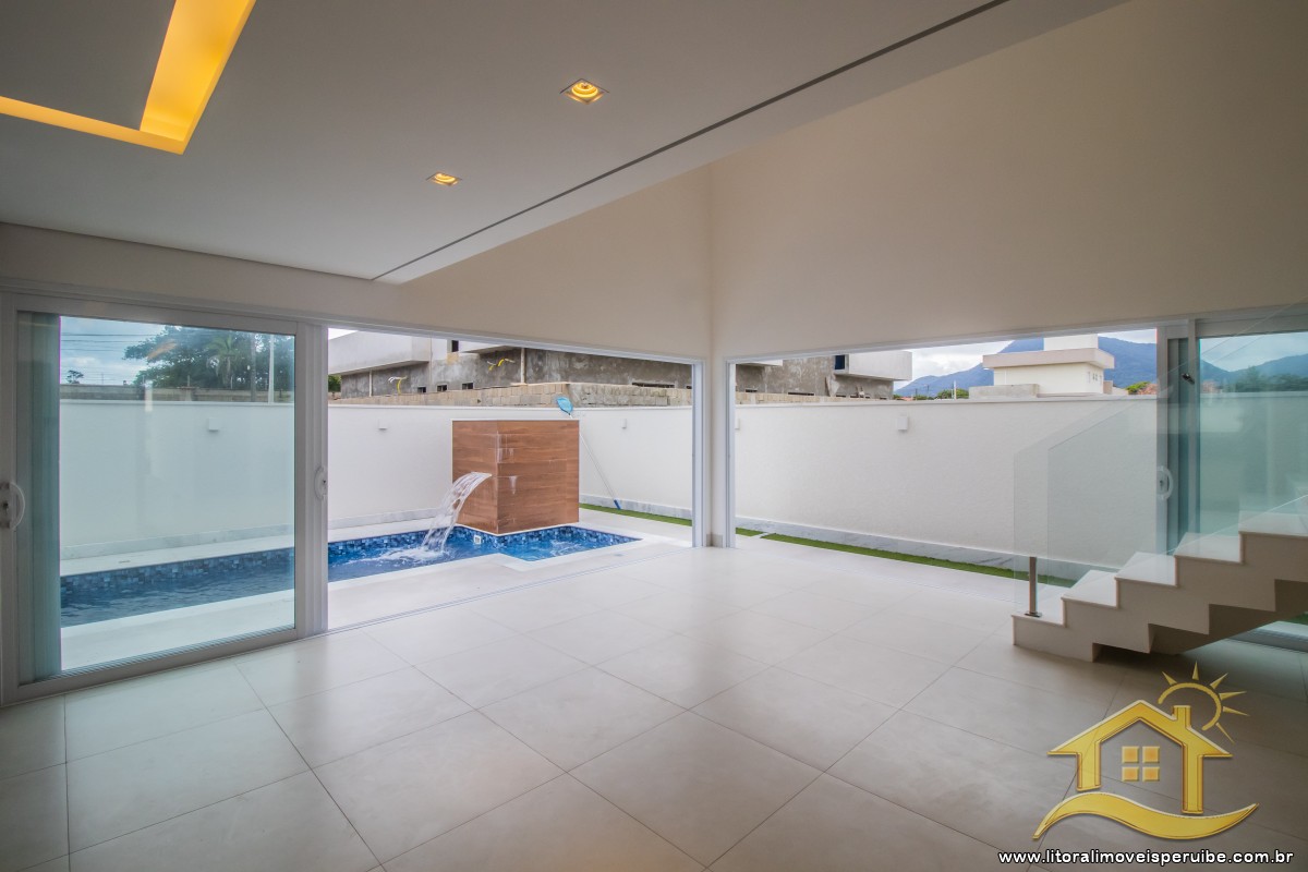 Casa no bairro Residencial Flora Rica, Pós Linha