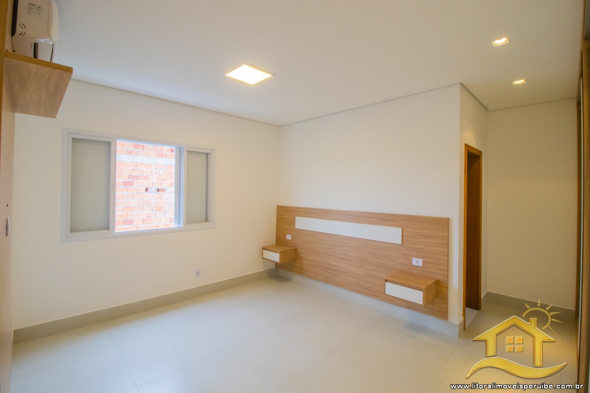 Casa no bairro Residencial Flora Rica, Pós Linha