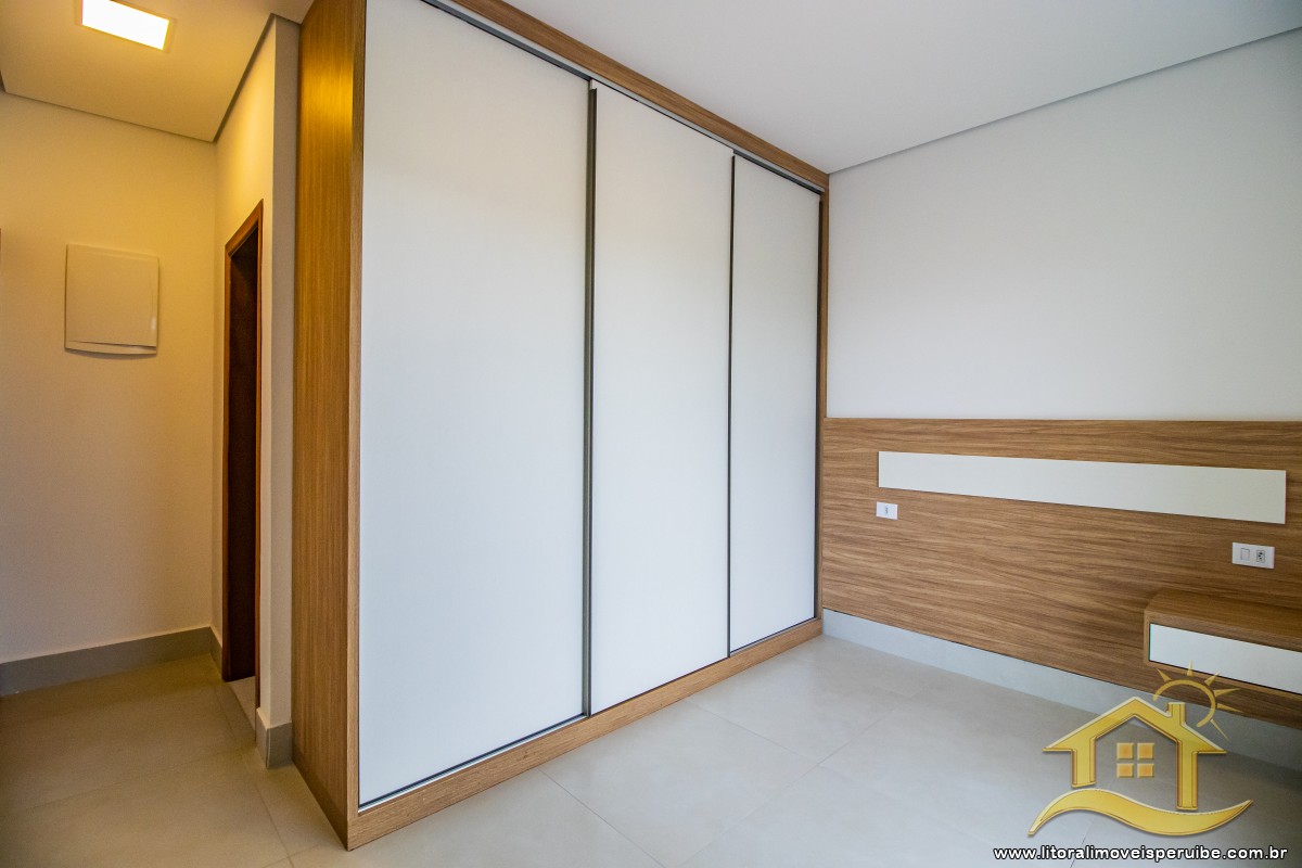 Casa no bairro Residencial Flora Rica, Pós Linha