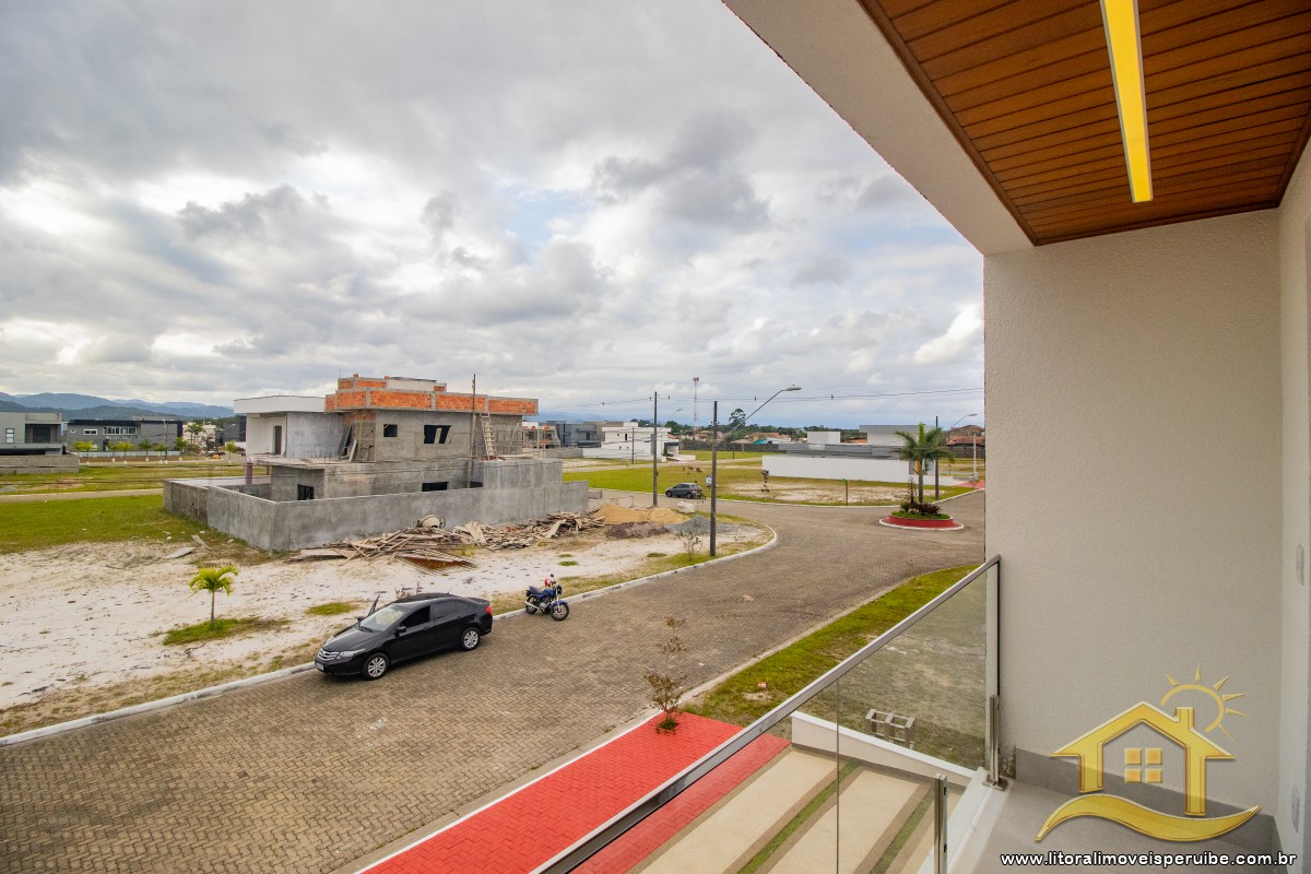 Casa no bairro Residencial Flora Rica, Pós Linha