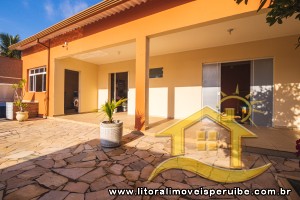 Casa no bairro Centro, Lado Linha