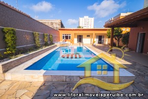 Casa no bairro Centro, Lado Linha