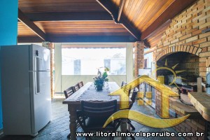 Casa no bairro Centro, Lado Linha