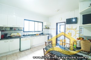 Casa no bairro Centro, Lado Linha