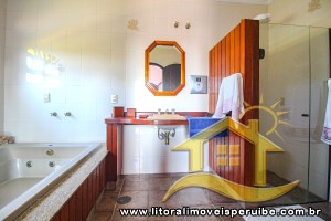 Casa no bairro Bougainvillée II, Lado Linha