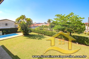 Casa no bairro Bougainvillée II, Lado Linha
