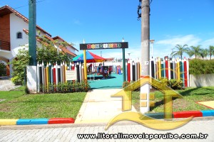 Casa no bairro Bougainvillée II, Lado Linha
