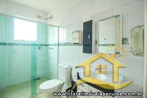 Casa no bairro Belmira Novaes, Lado Praia