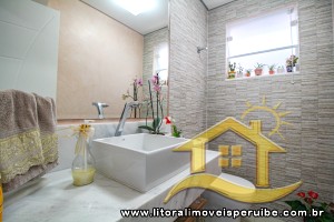 Casa no bairro Bougainvillée IV, Pós Linha